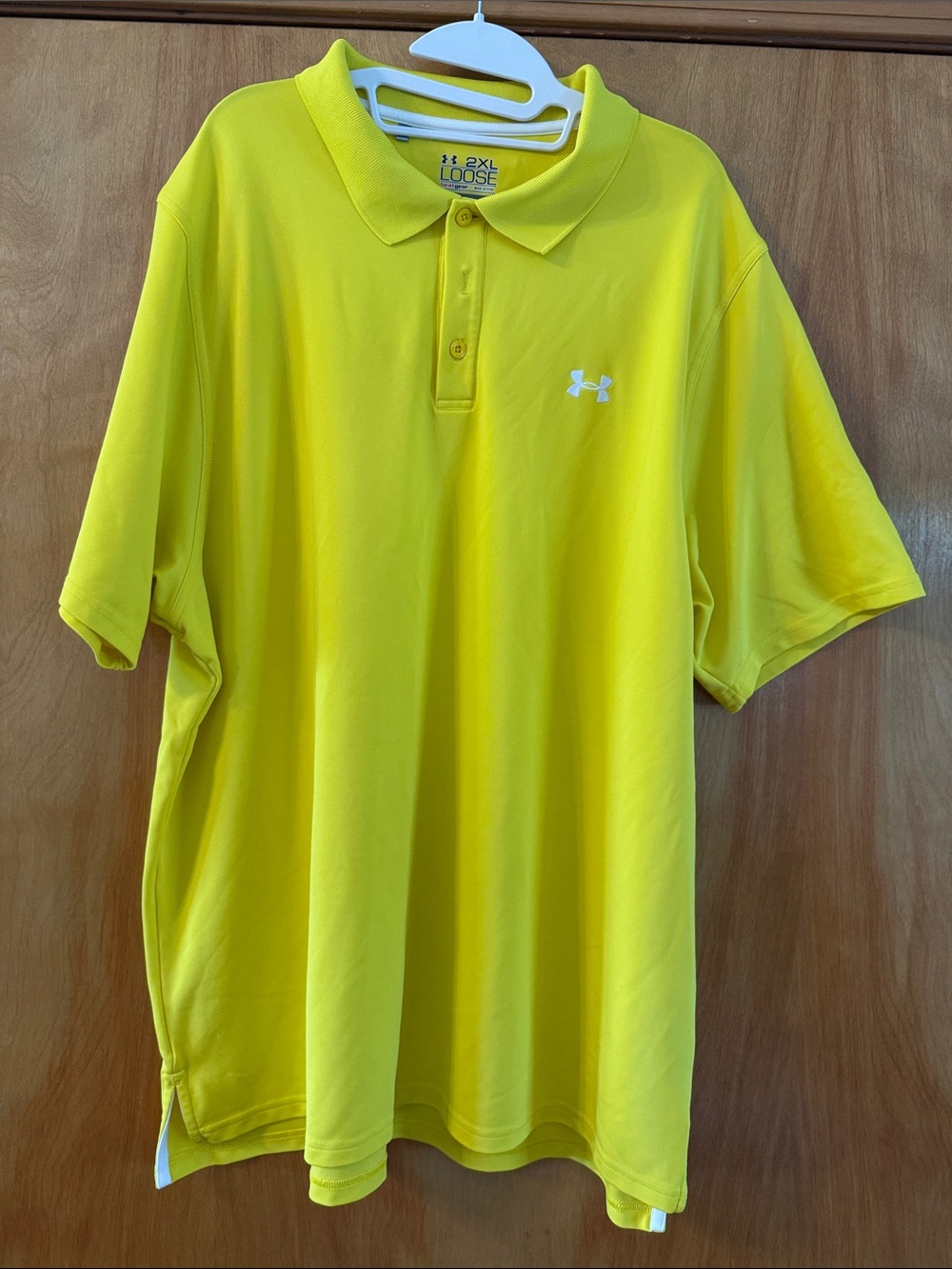 Under Armour Men's Yellow Loose Fit Polo